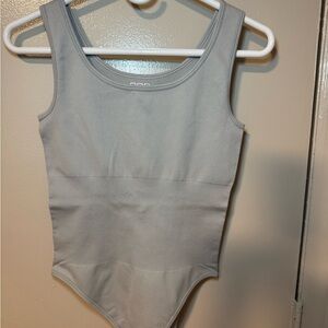 NWOT OQQ Grey Scoop Neck Sleeveless Bodysuit-Medium